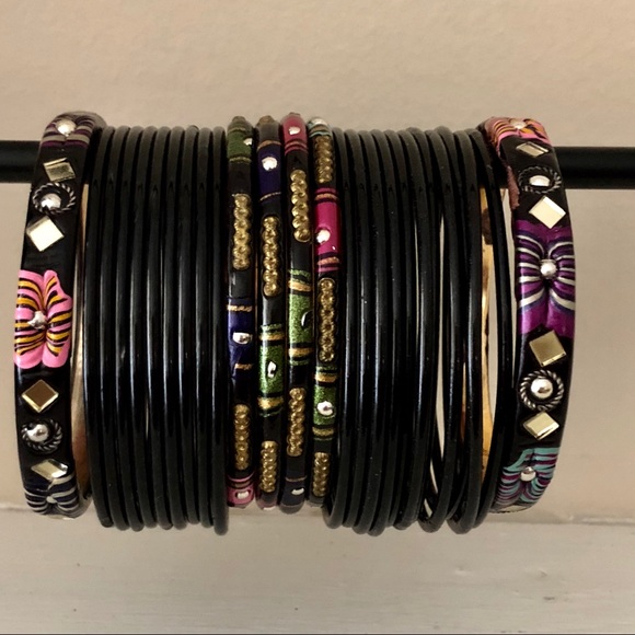 Beautiful Bollywood Style Bangle Set - Picture 3 of 3